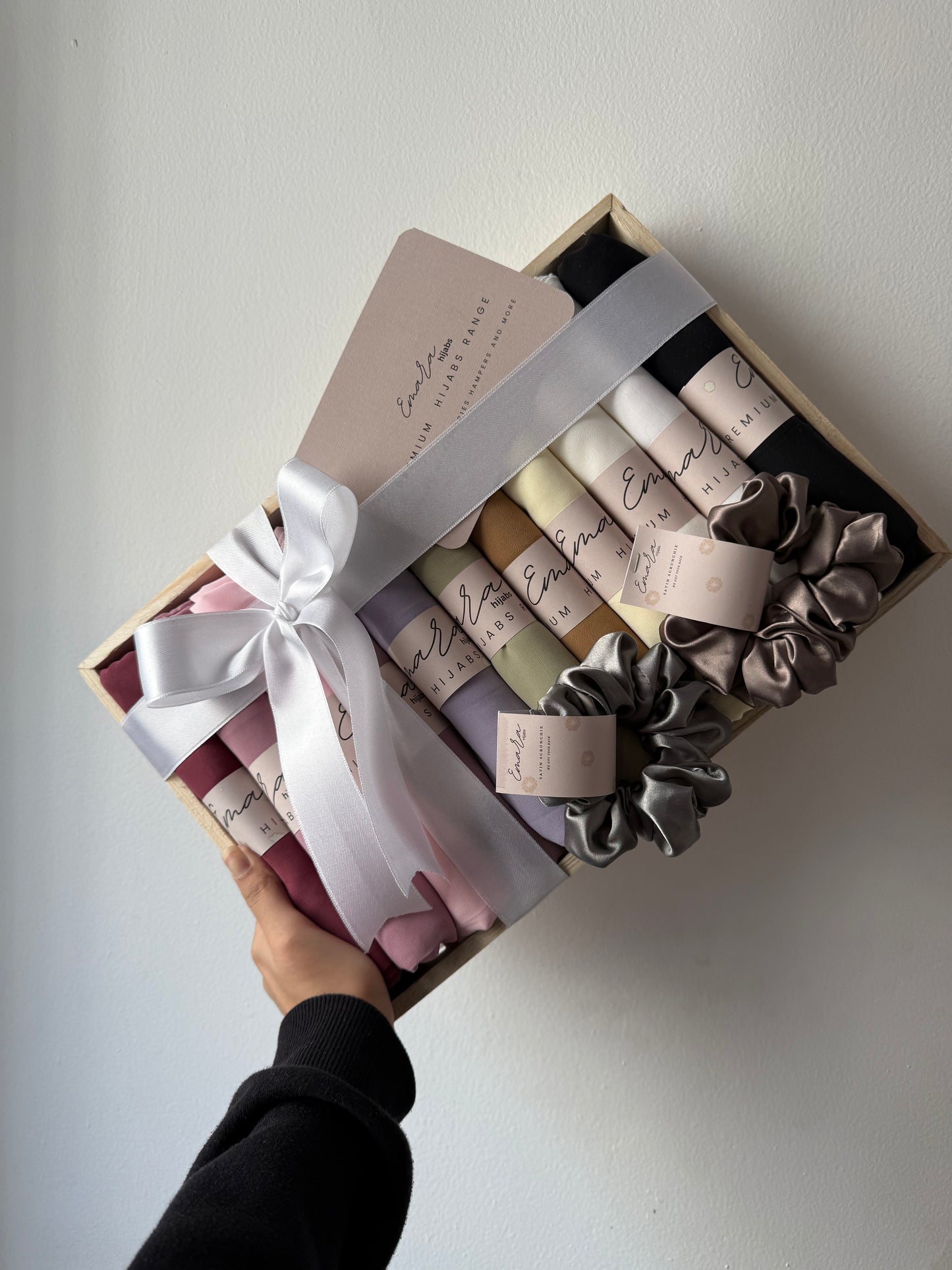 Hijab Hamper
