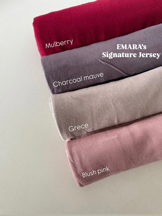 EMARA’s SIGNATURE JERSEY HIJAB