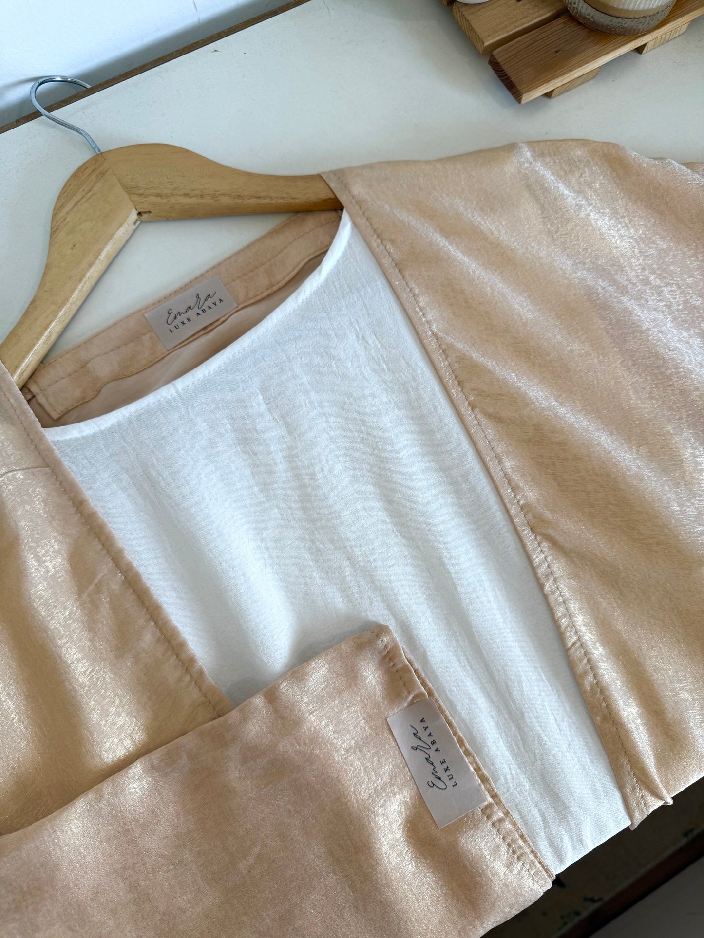 AMIRAH Metalic Shrug Abaya