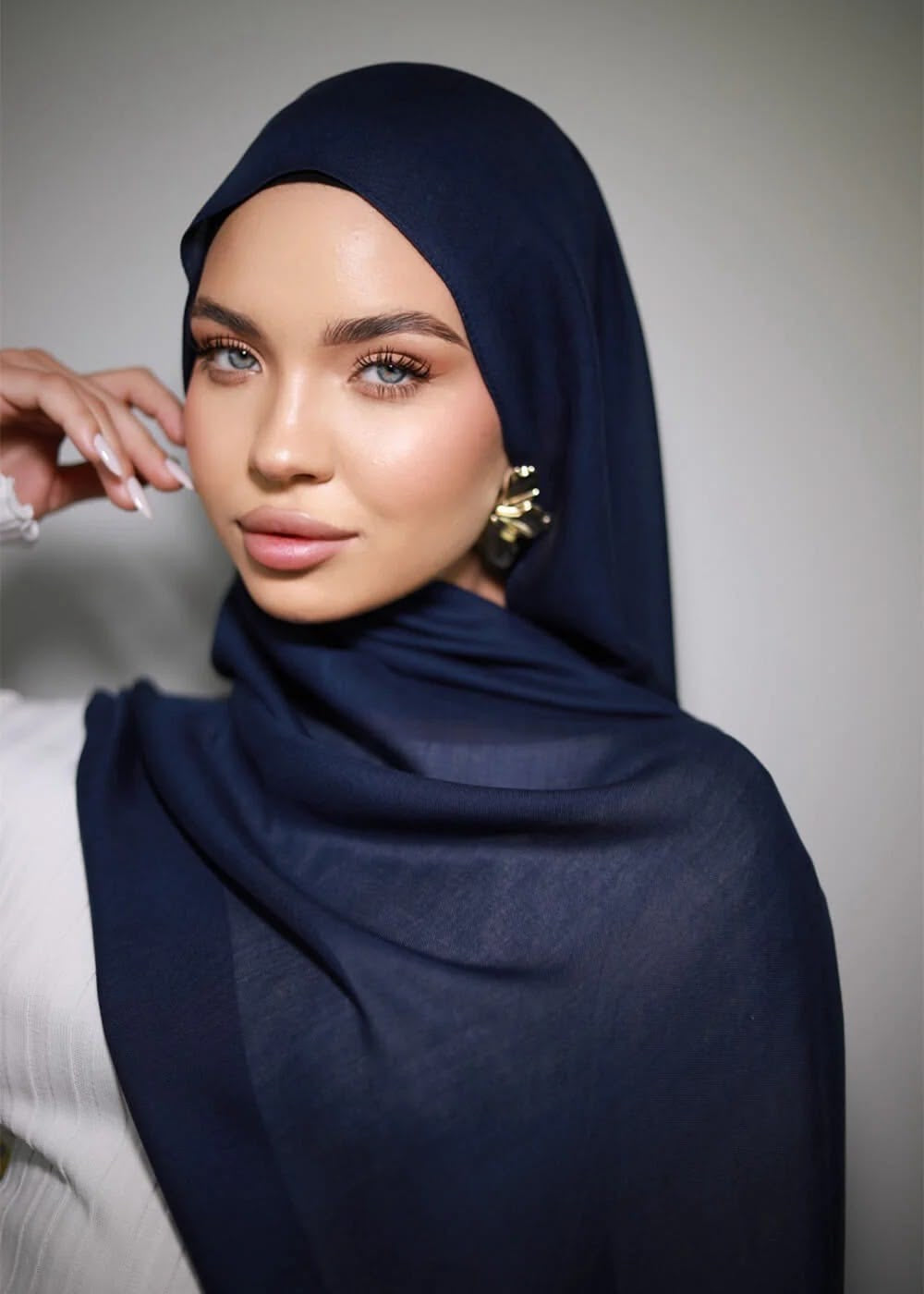 Navy Luxe Modal